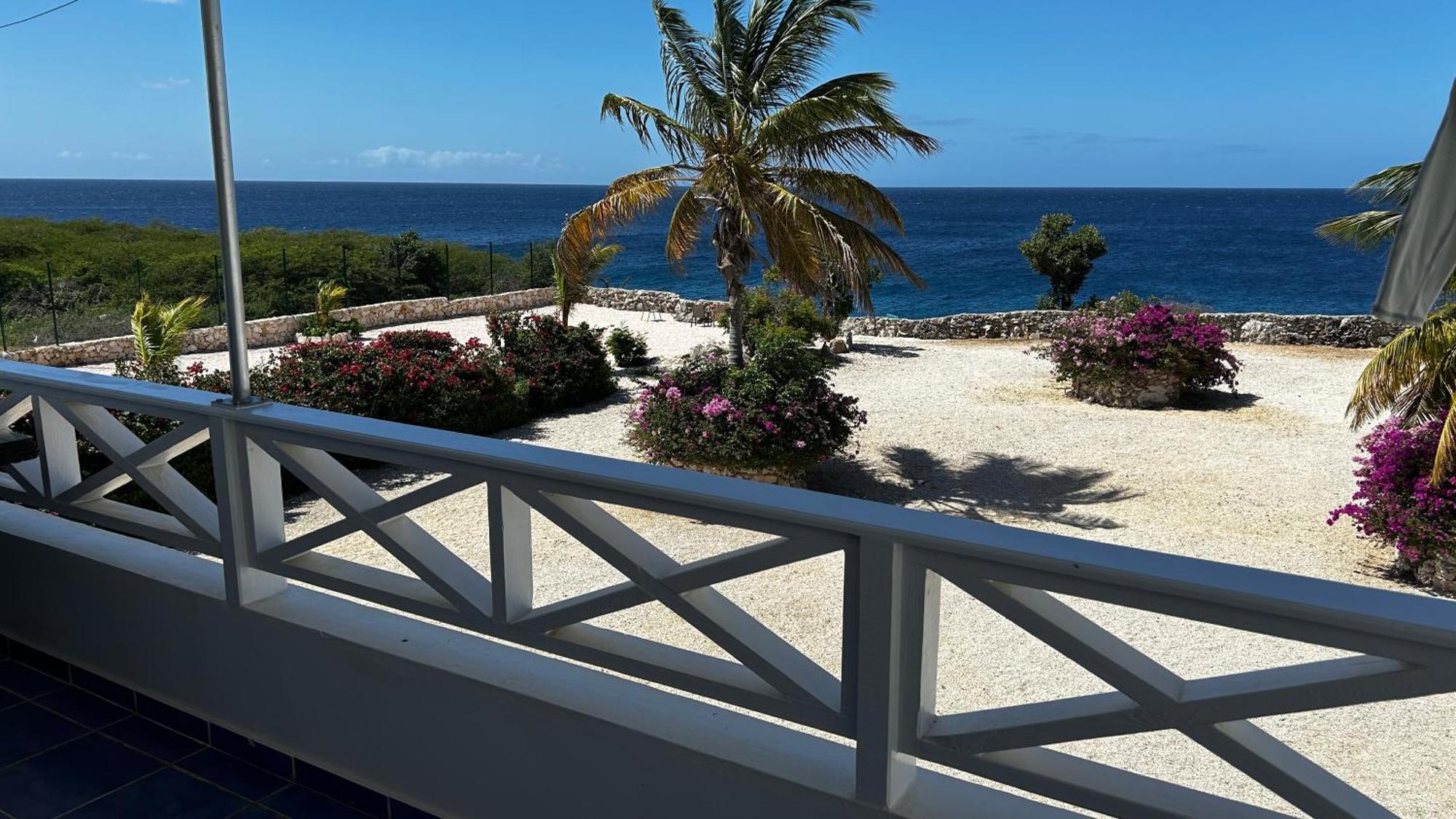 Marazul Dive Resort. 3 Bedroom Seafront House. Dive, Snorkel, Enjoy Amazing Sunsets Westpunt 外观 照片
