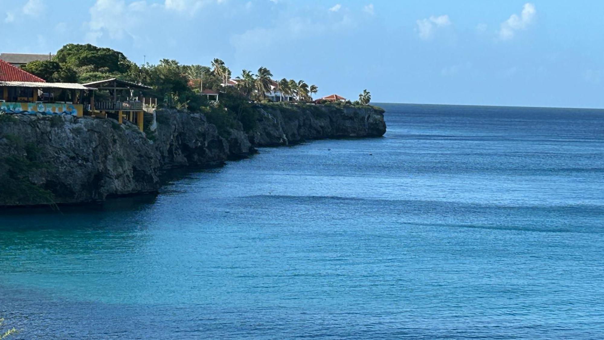 Marazul Dive Resort. 3 Bedroom Seafront House. Dive, Snorkel, Enjoy Amazing Sunsets Westpunt 外观 照片